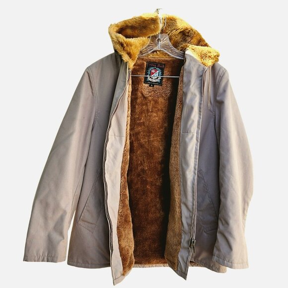 Triton Hall Other - Vintage Triton Hall Hong Kong Men’s Ski Jacket Faux Fur Lined Beige Hood